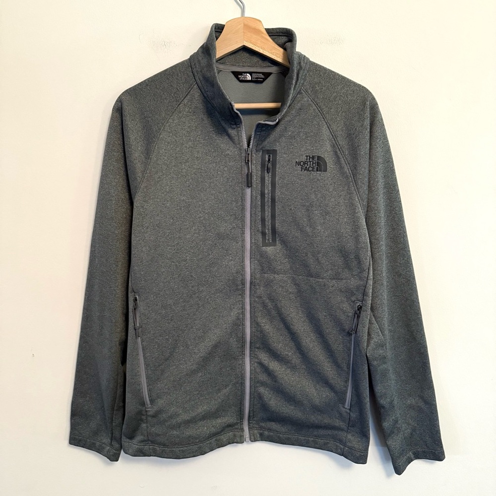 The North Face Men’s Outdoor 1/2 Zip Pullover Jacket